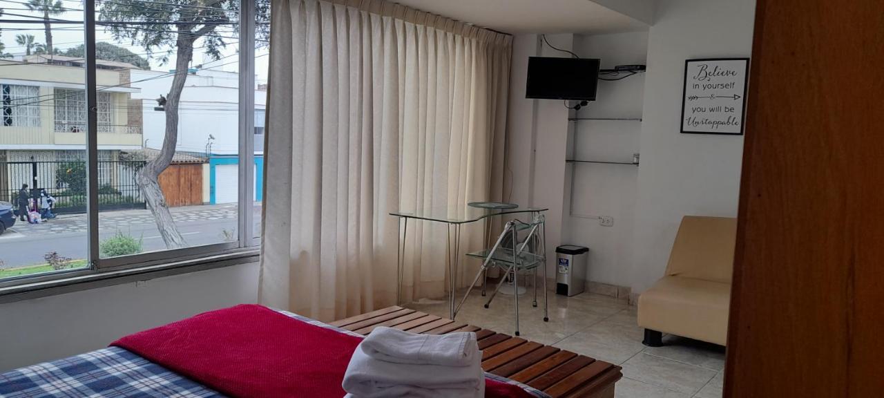 לימה Hospedaje De Lidia מראה חיצוני תמונה